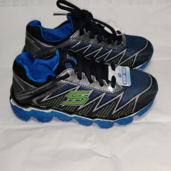 skechers air cooled memory